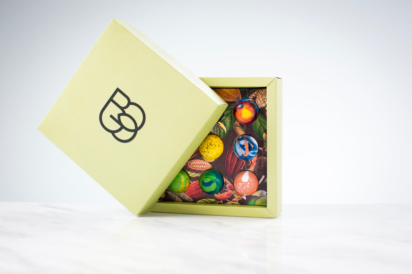 Caja de 9 Bombones a elección.